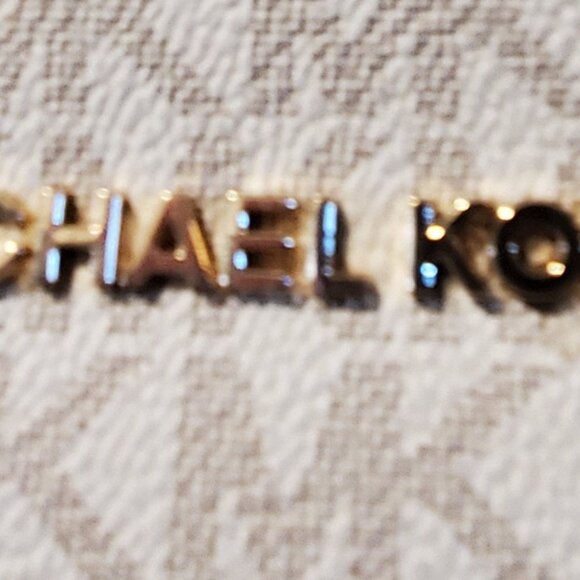 Michael Kors Tote - Picture 9 of 16